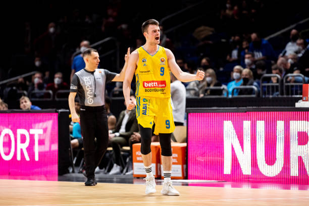 平均胜率超 平均胜率超