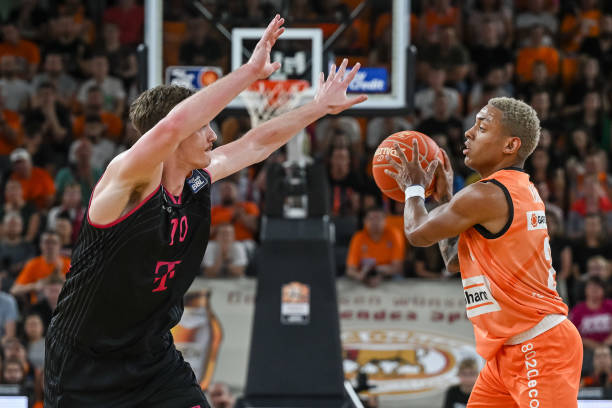 随着年轻选 随着年轻选