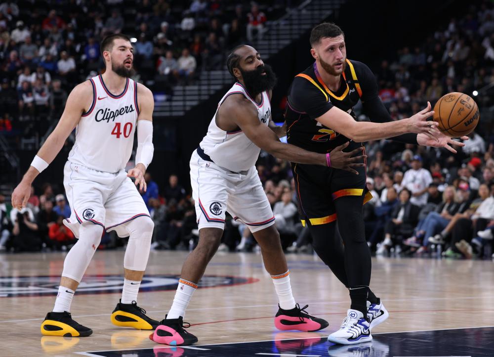 5队支出超 5队支出超