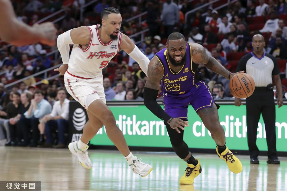 首战雷霆 首战雷霆